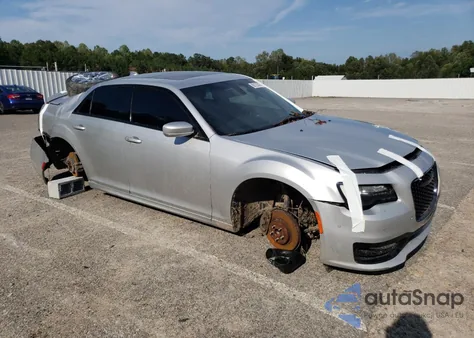 2021 Chrysler 300 S z USA, uszkodzony, nr VIN 2C3CCABT8MH537495